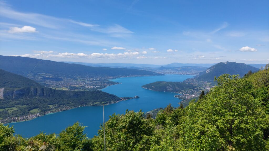 transfert aéroport Genève hôtels centre Annecy